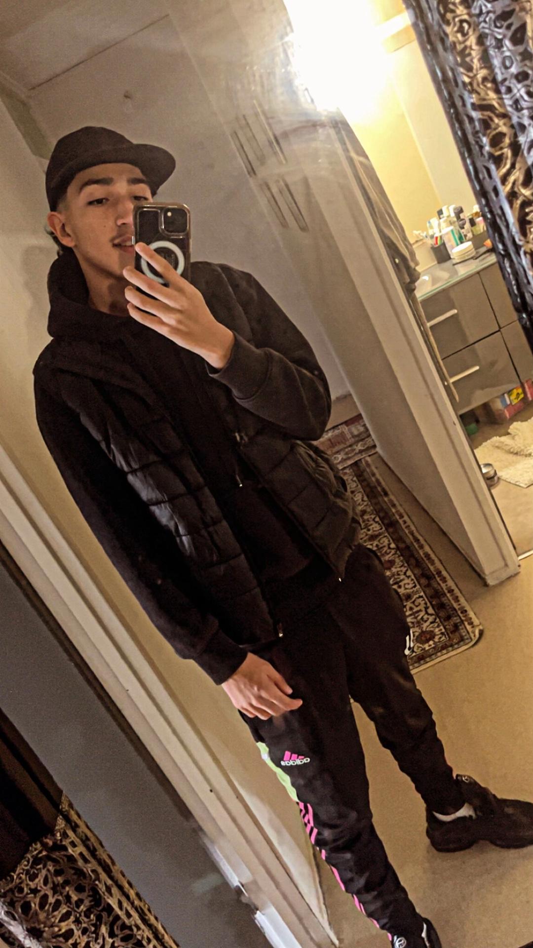 Profil de Riwane, 20 ans, Sex à Windthorst