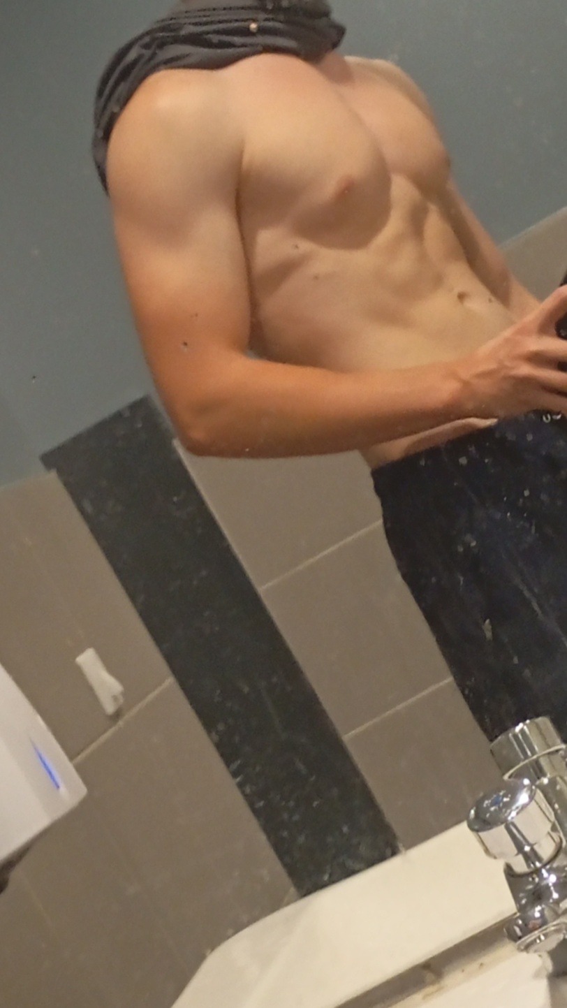 Profil de Ellioth, 18 ans, Sex à Laird