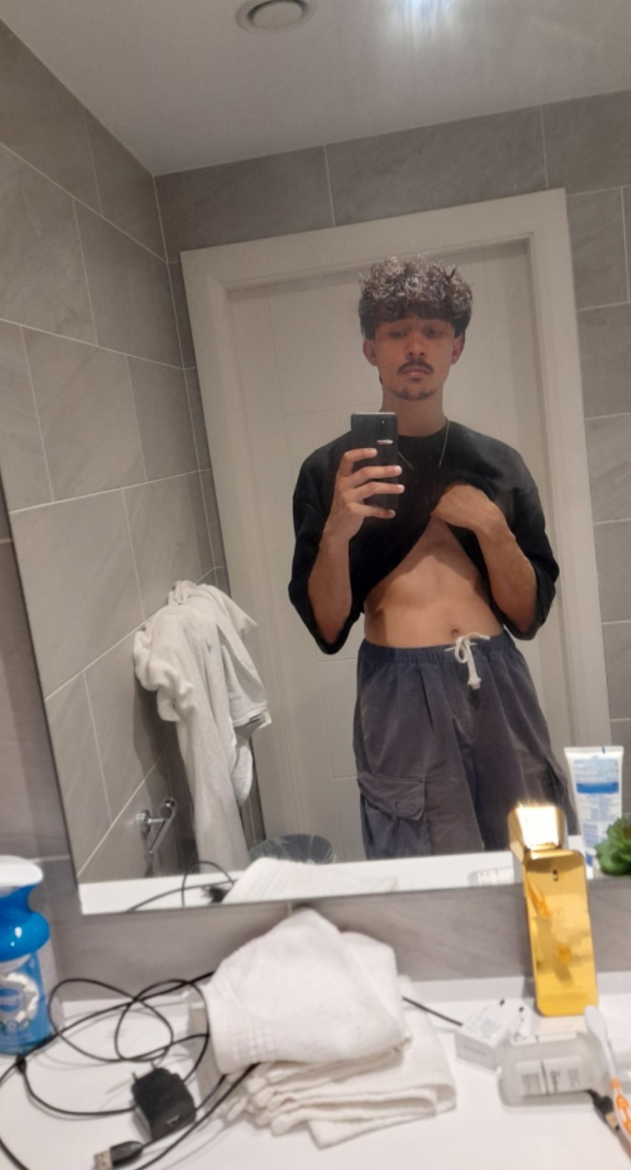 Profil de Ehouarn, 21 ans, Sex à Bonsecours