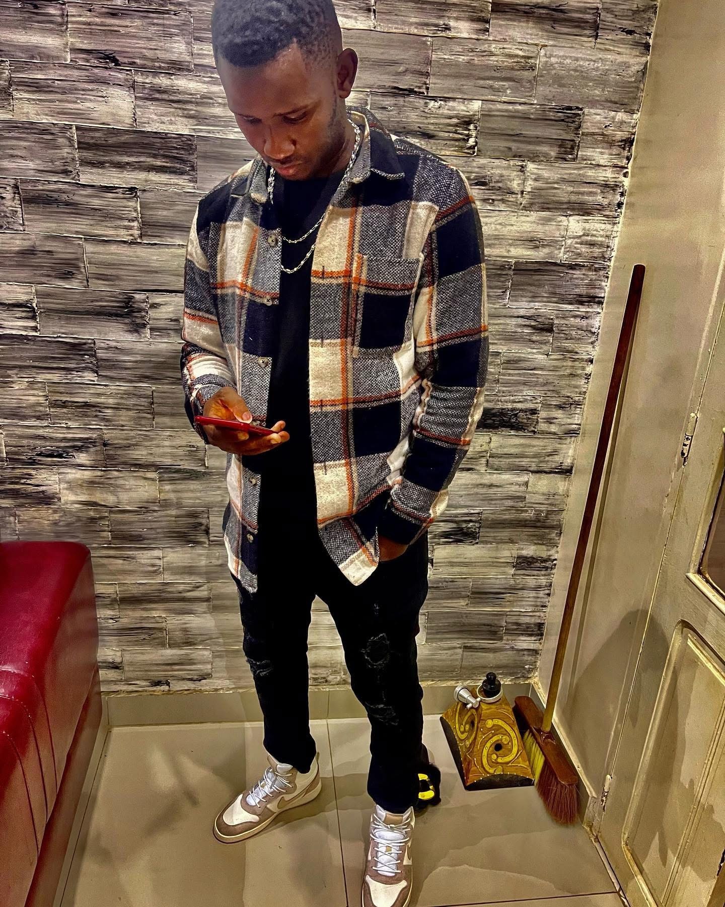 Profil de Léontin, 32 ans, Sex à Vanscoy