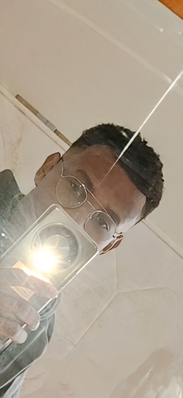 Profil de Eldar, 26 ans, Sex à Lancer