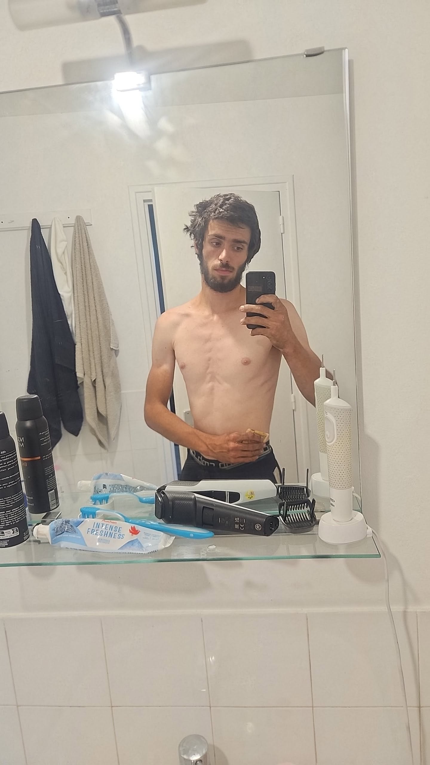 Profil de Adji, 18 ans, Sex à Saint-Martin